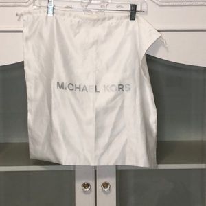 Michael Kors dust cover for bag